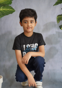 Vintage Tee — Retro, Durable & Stylish - Image 2