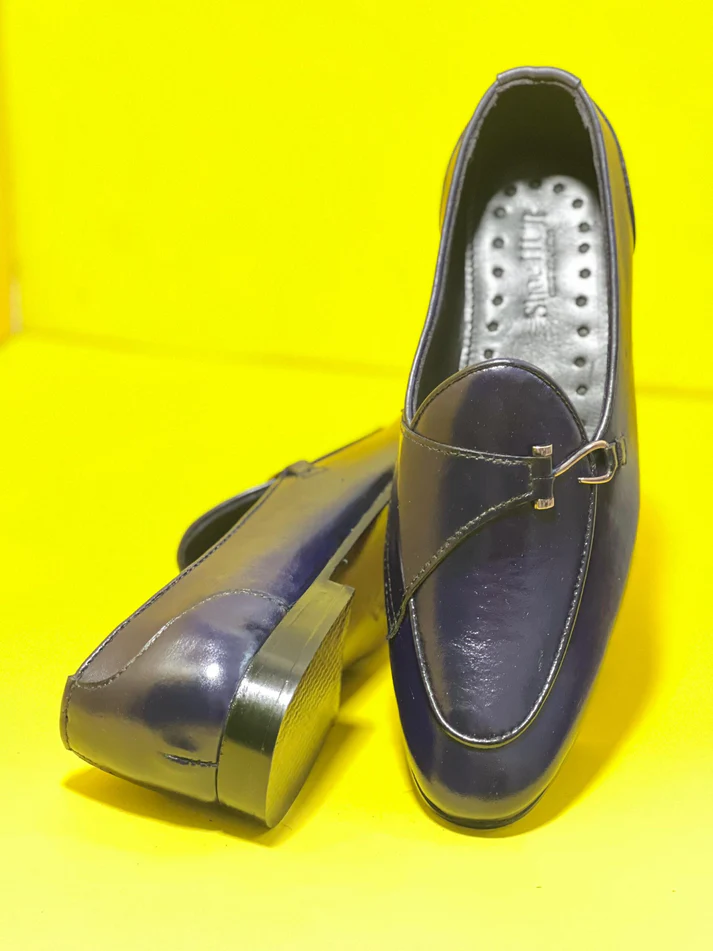 1 Amber Glow - Image 1